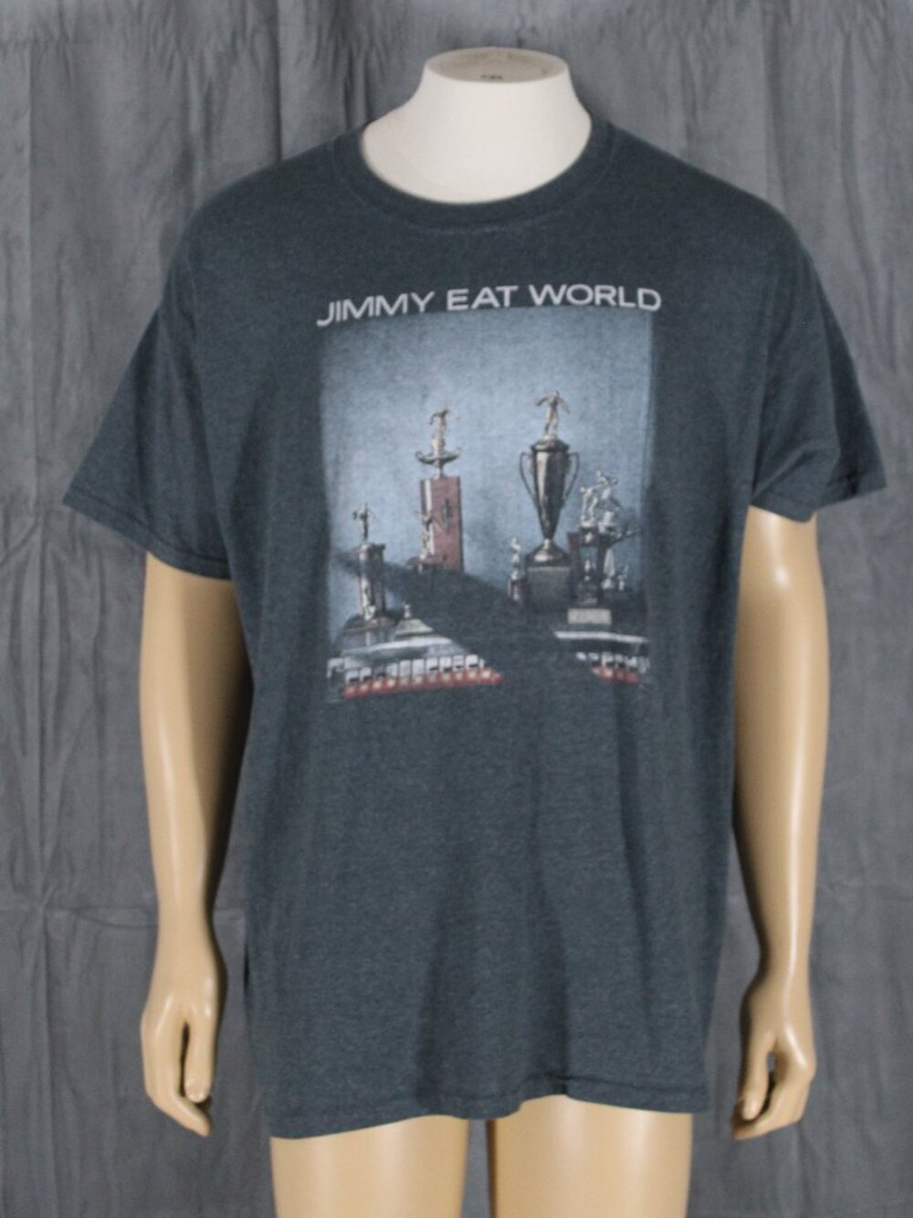 Band Shirt - Jimmy Eat World Trophy Graphic - Men's XL